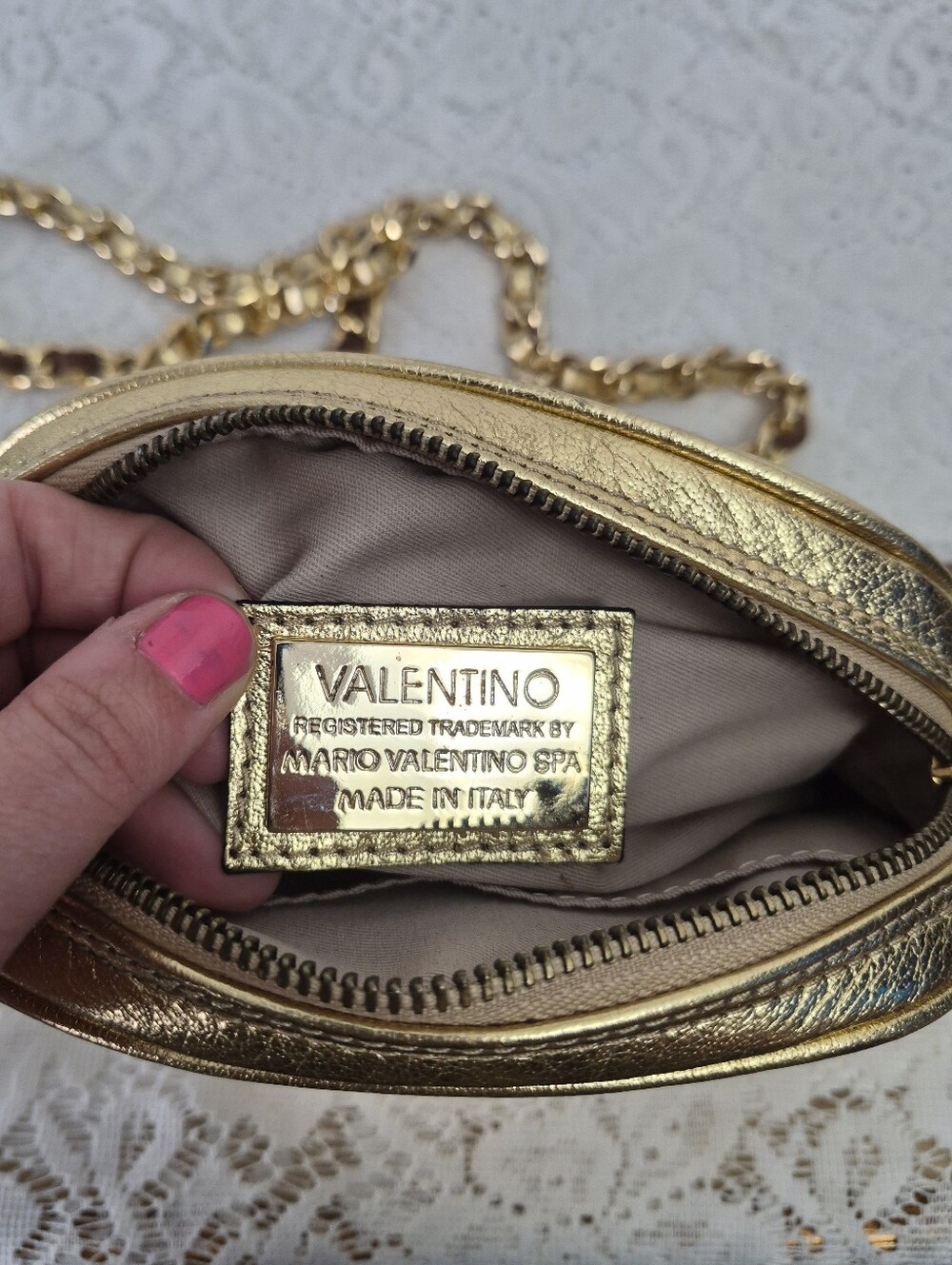 Valentino Crossbody - Picture 12 of 15